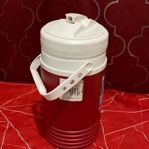 Vintage Igloo 1/2 US Gallon